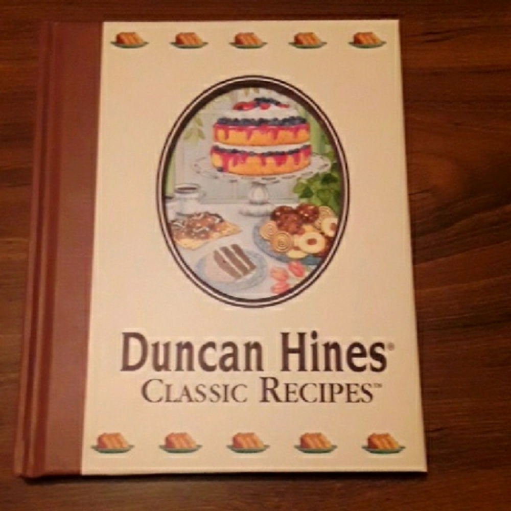 Duncan Hines Classic Recipes Cookbook